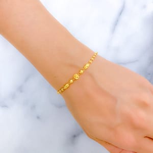Distinct Orb Bracelet