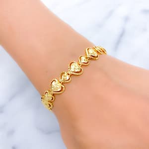 Stunning Golden Heart Bracelet