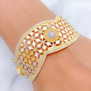 Trendy TwoTone Wavy Floral Bangle