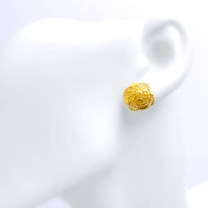 Dainty Flower Top Earrings