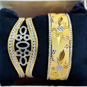 CNC BROAD 2 BANGLES 35 GRAM EACH