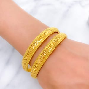 Stately Gold Bangle Pair