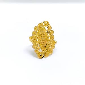 Beautiful Floral Paisley Ring