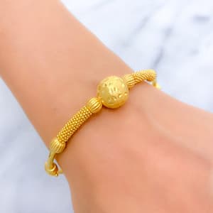 Tasteful Smooth Finish Bangle Bracelet