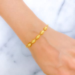 Decorative Oval Bead Bracelet