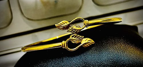 Ladies Flexible Kada For Girls (Single piece)