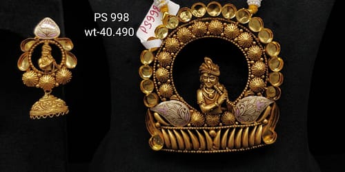 Traditional Temple Art Gold Pendant Set For Woman