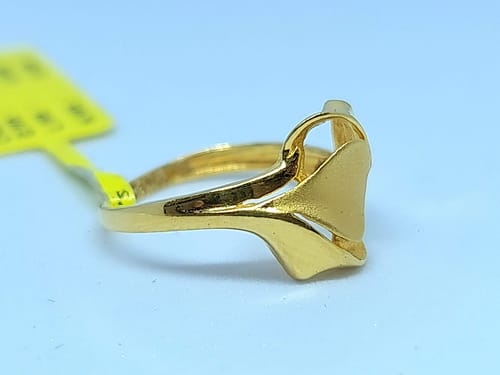 Ladies Ring - Image 2