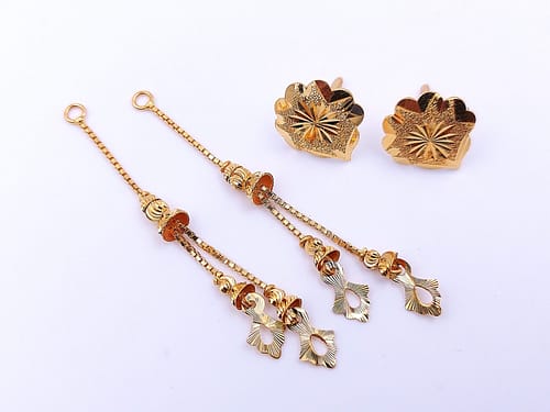Two in One Sui Dhage (Earrings)