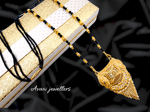 Gold Mangalsutra Pendant - Image 3