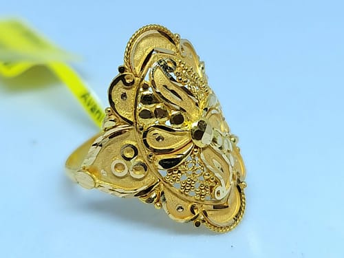 Ladies Ring - Image 2