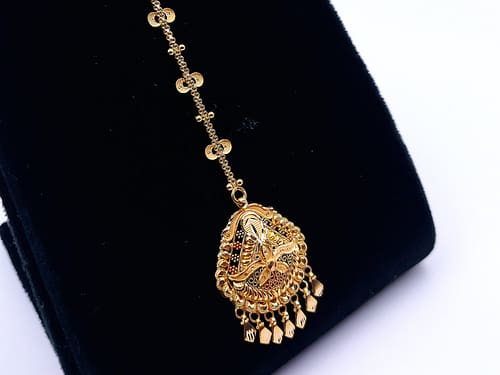 Gold Maangtikka - Image 2