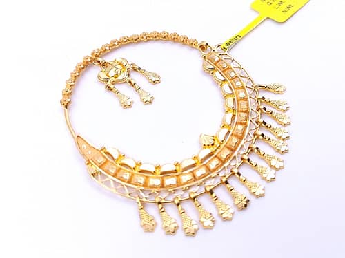 Gold Bridal Nath - Image 2