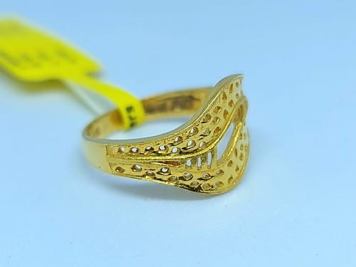 Ladies Ring - Image 2