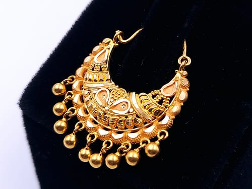 Gold Bridal Nath - Image 3