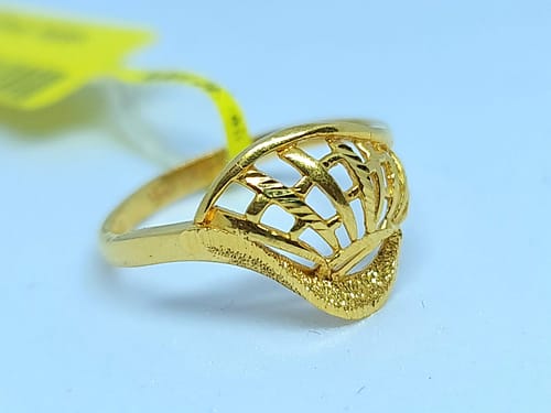 Ladies Ring - Image 2