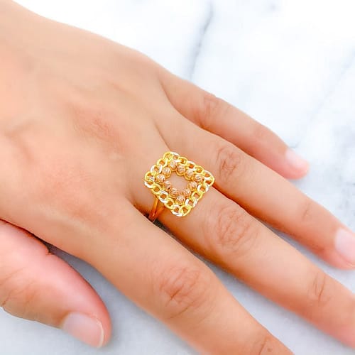 Distinct Tapered Chain Link Ring - Image 3
