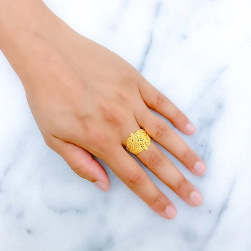 Reflective Leaf Accented Ring - Image 3