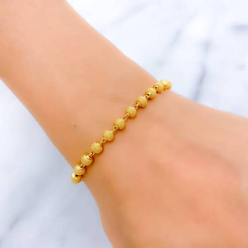 Chic Slender Gold Bracelet - Image 3