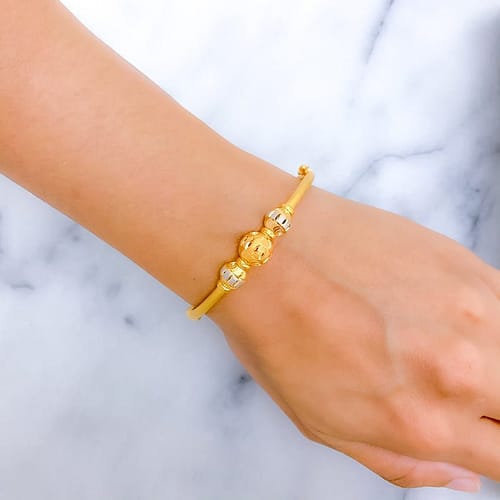 Tasteful Dual Finish Bangle Bracelet - Image 3