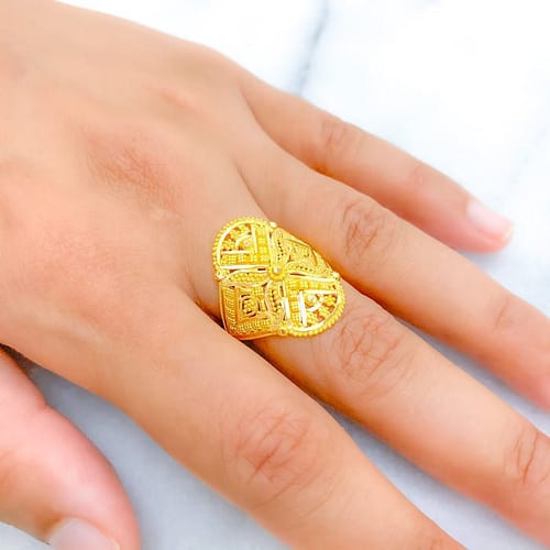 Elongated Bold Oval Ring - Image 4