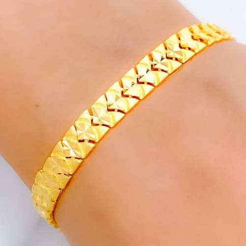 Gorgeous Wide Link Bracelet - Image 2