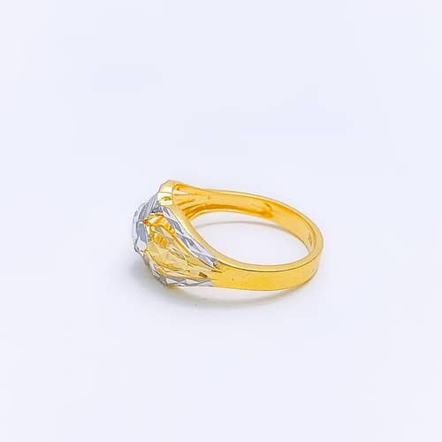 Shimmering Star Ring