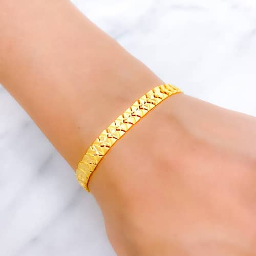 Gorgeous Wide Link Bracelet - Image 3