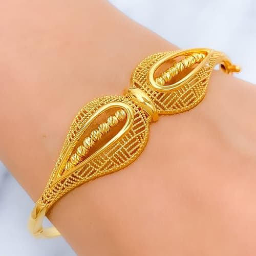 Iconic Symmetrical Mesh Bangle Bracelet - Image 3