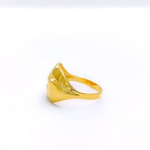 Ritzy Cutwork Ring