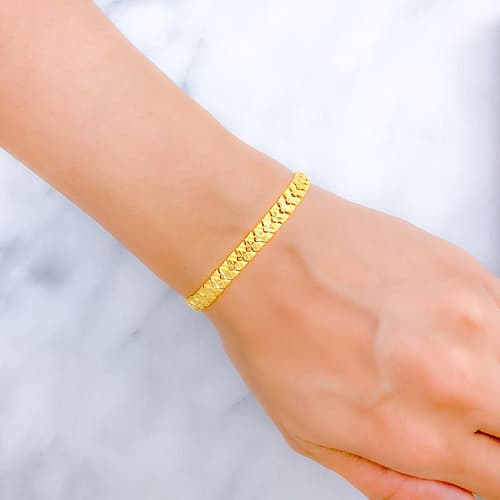 Gorgeous Wide Link Bracelet