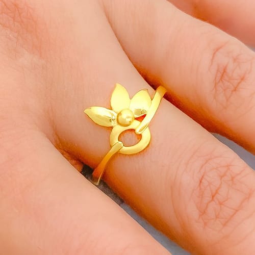 Reflective Open Flower Ring - Image 4