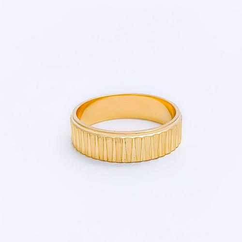 Radiant Palatial Gold Band