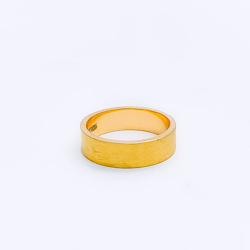 Modern Smooth Finish Heart Band - Image 3