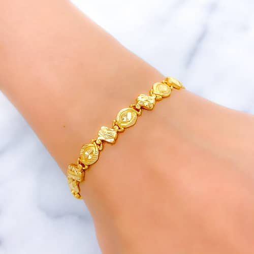 Stylish Marquise Link Bracelet - Image 2