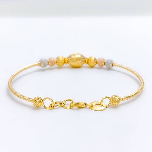 Vibrant Sand Finish Wire Bracelet - Image 6