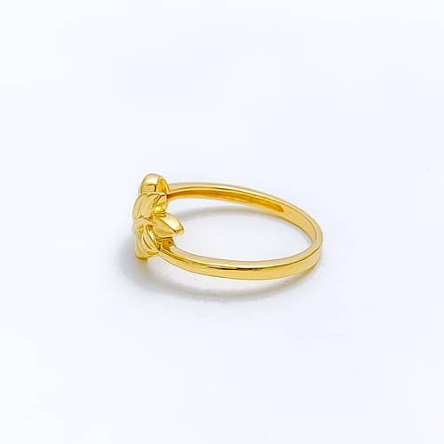 Dainty Leaf Ring - Image 2
