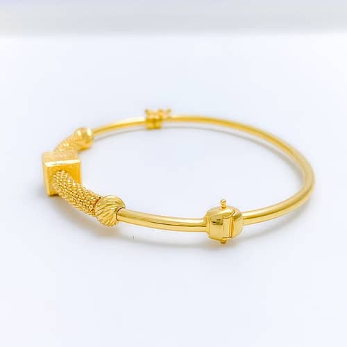 Smooth Geometric Bangle Bracelet - Image 4