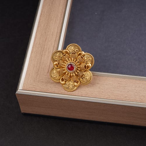 Ladies Ring
