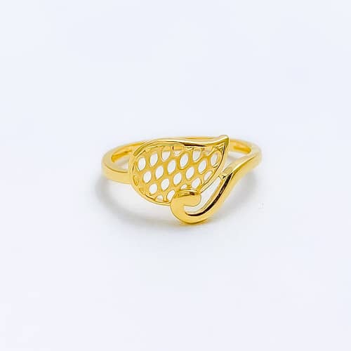 Geometric Leaf Ring
