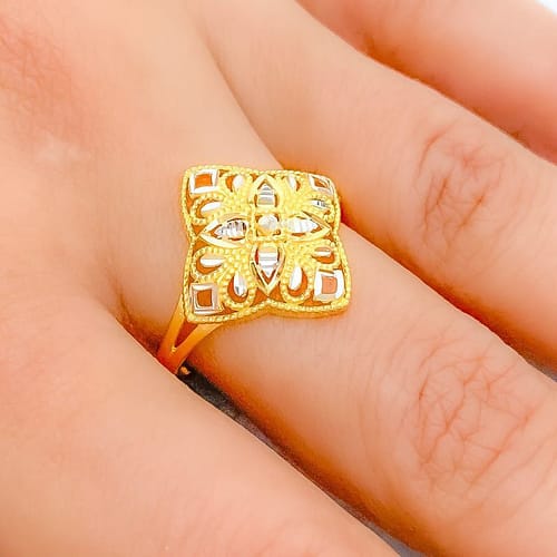 Exquisite TwoTone Flower Ring - Image 3