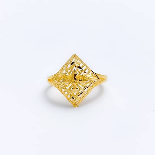 Contemporary Floral Filigree Ring