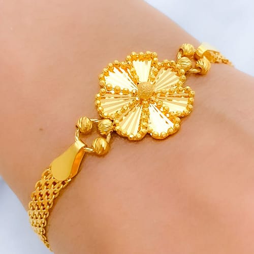 Exclusive Reflective Flower Bracelet - Image 2