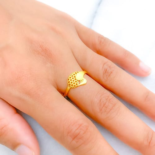 Dotted Paisley Ring - Image 4