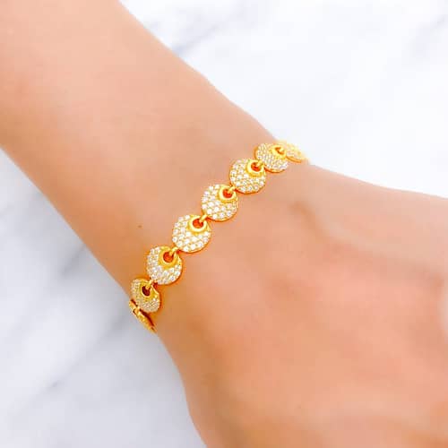 Beautiful Chand Link Bracelet - Image 3