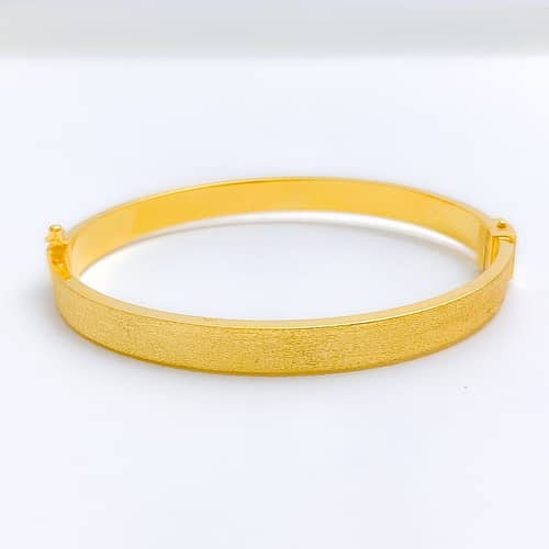 Exclusive Reflective Flower Bracelet - Image 5