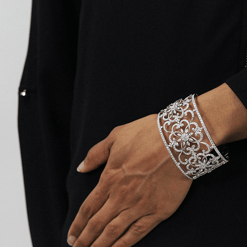 Detailed Floral Bracelet - Image 4