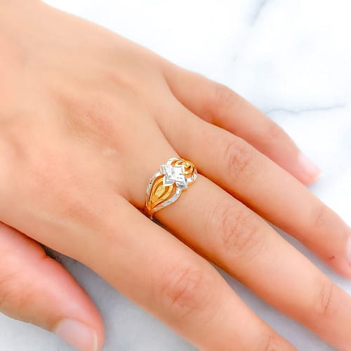 Shimmering Star Ring - Image 4