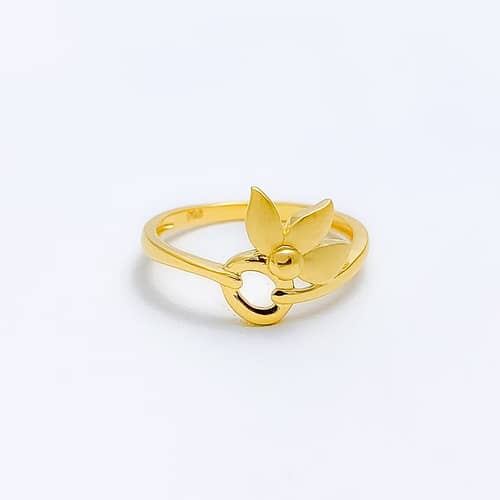 Delightful Floral Ring