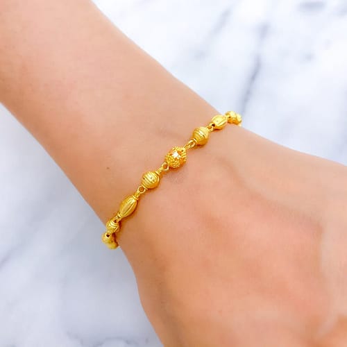 Smart Chic Orb Bracelet - Image 3